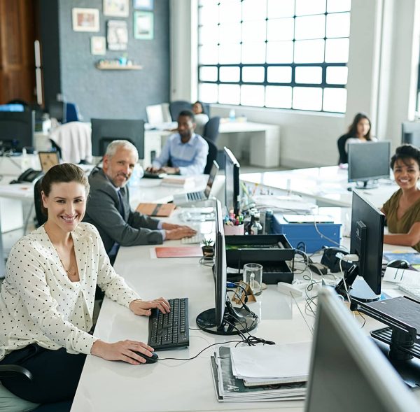 Équipements informatiques et bureautiques professionnels financés en location